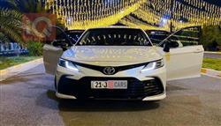 تۆیۆتا کامری